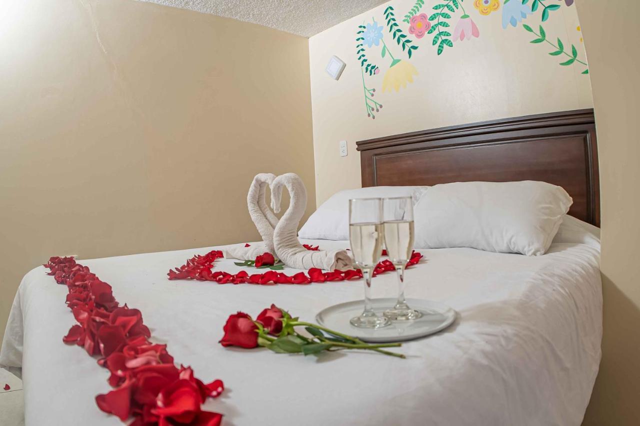 Hotel Tungurahua Baños Kültér fotó