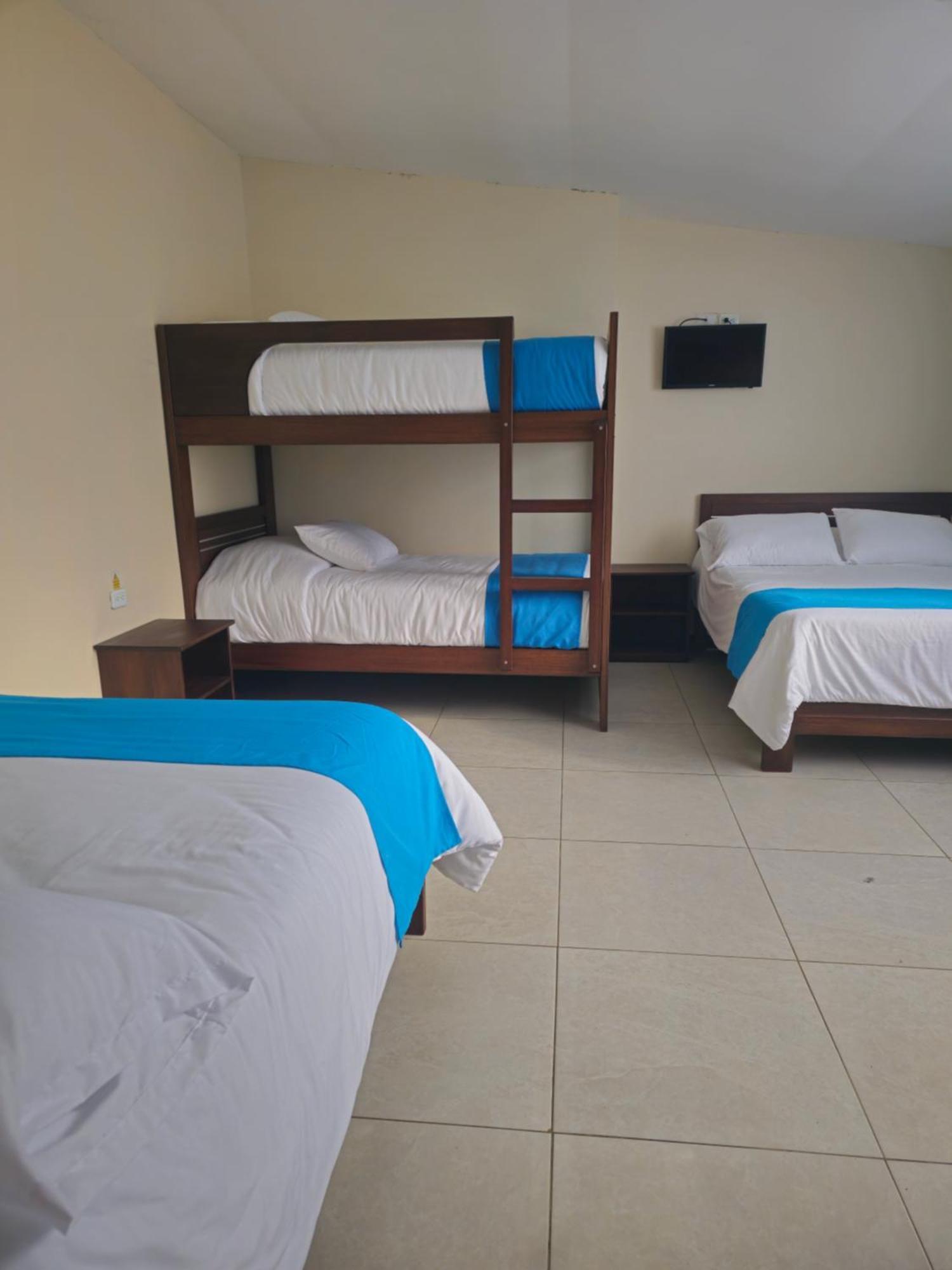 Hotel Tungurahua Baños Kültér fotó