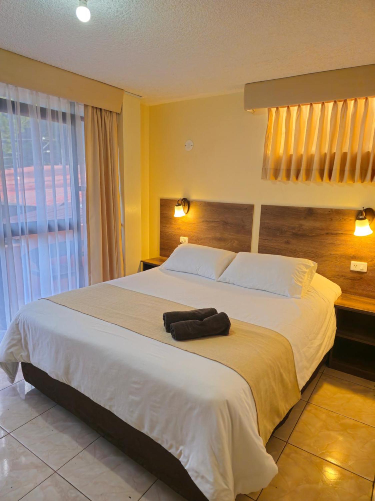 Hotel Tungurahua Baños Kültér fotó