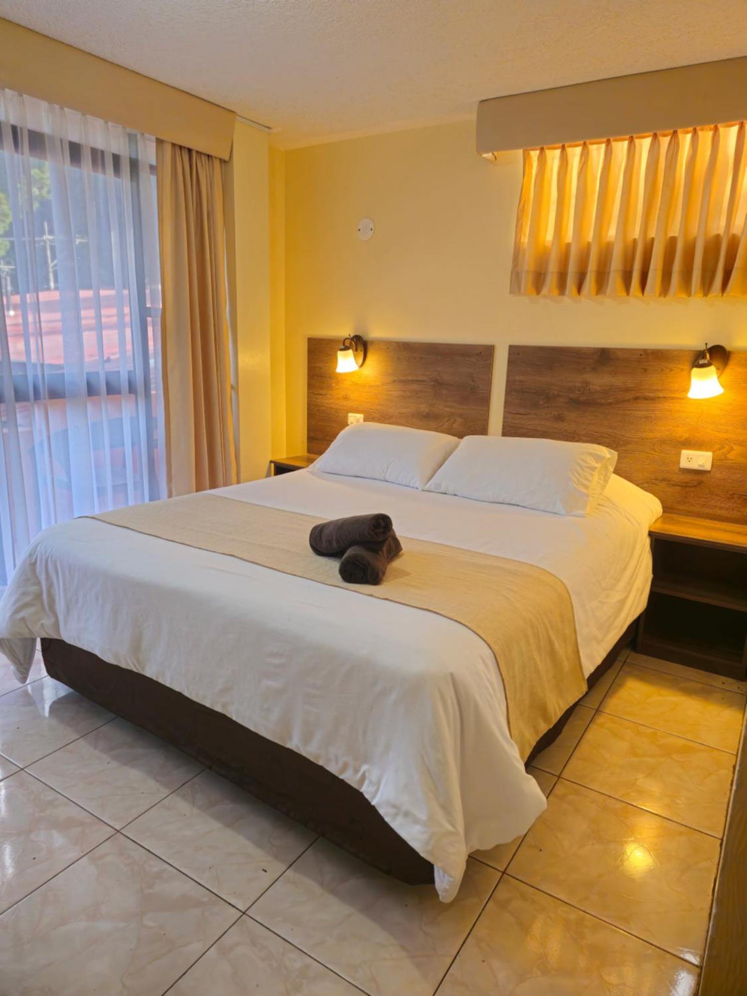 Hotel Tungurahua Baños Kültér fotó